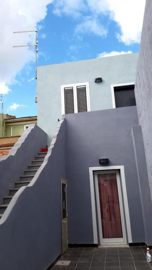 Casanuova Flat, City Center Olbia Exterior photo