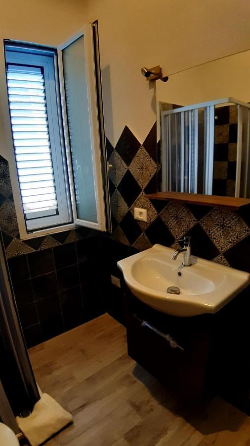 Casanuova Flat, City Center Olbia Exterior photo